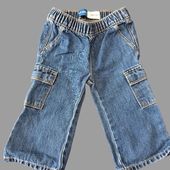 Old Navy Toddler Girl Outfit Bundle | 5 Pieces | 12–18M | Like New | Mix & Match - Picture 7 of 7